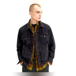 Levi’s Black Denim Trucker Jacket- Men’s 2XL